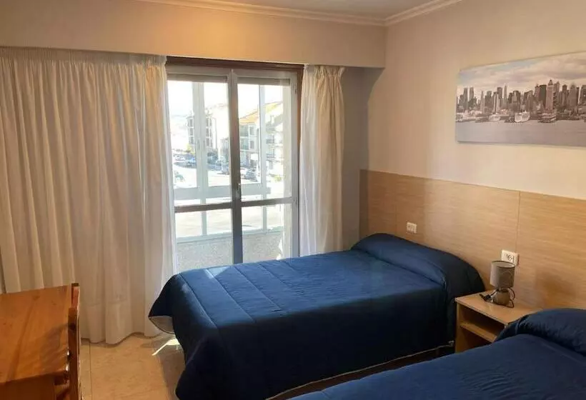 پانسیون Hostal Cid