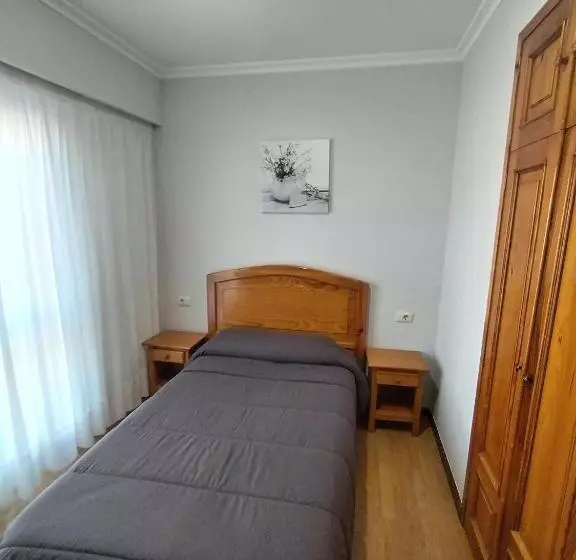 پانسیون Hostal Cid