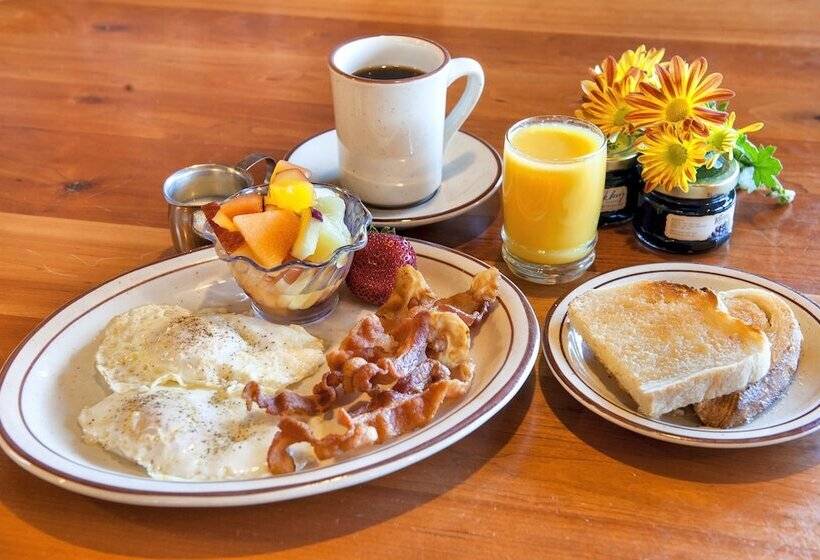 هتل Big Horn Lodge