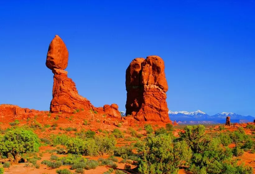 Отель Big Horn Lodge