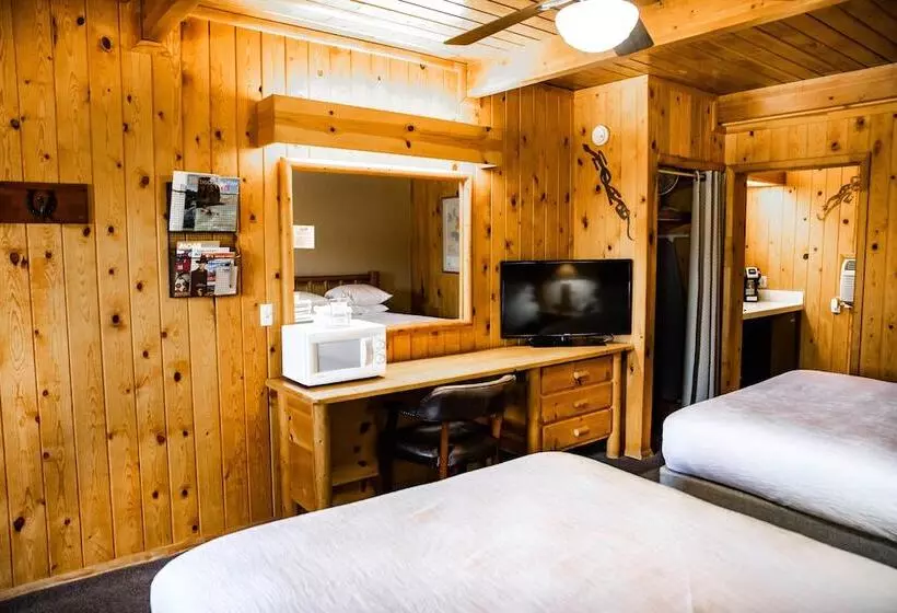 Отель Big Horn Lodge