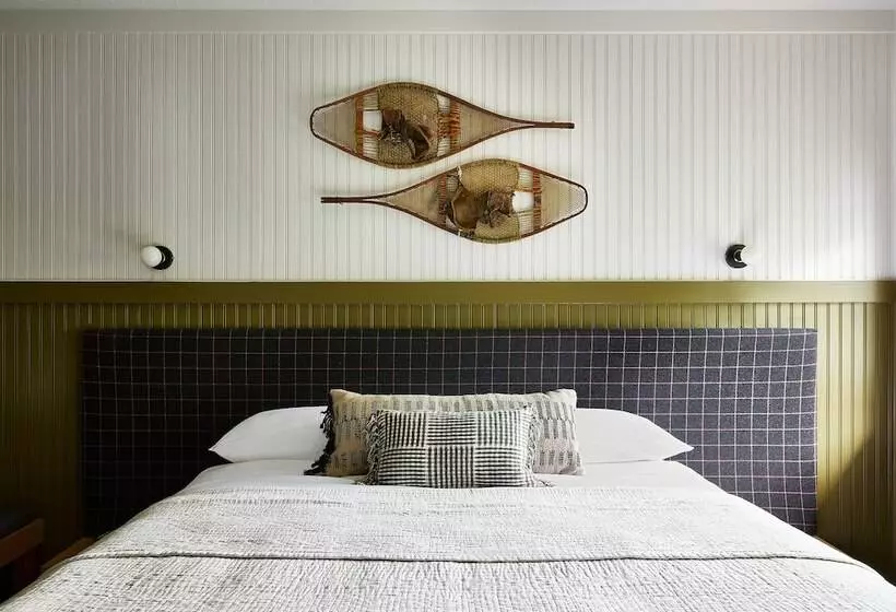 Отель Bluebird Sunapee