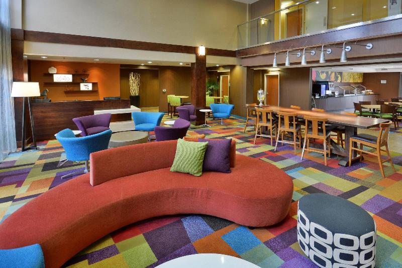 בית מלון כפרי Fairfield Inn And Suites By Marriott Winston Salem/hanes