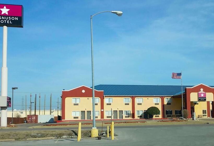 Magnuson Hotel Sand Springs – Tulsa West