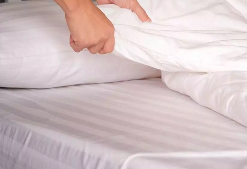 Magnuson Hotel Sand Springs – Tulsa West