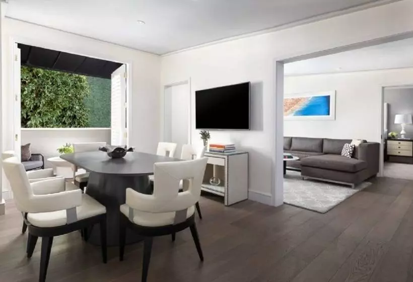 Mosaic Hotel Beverly Hills