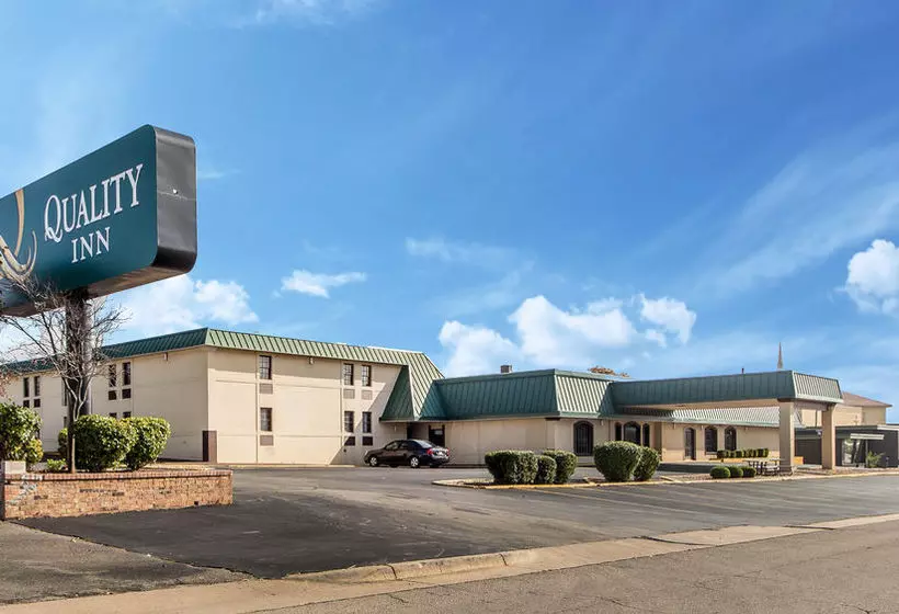 The Emerald House Hotel