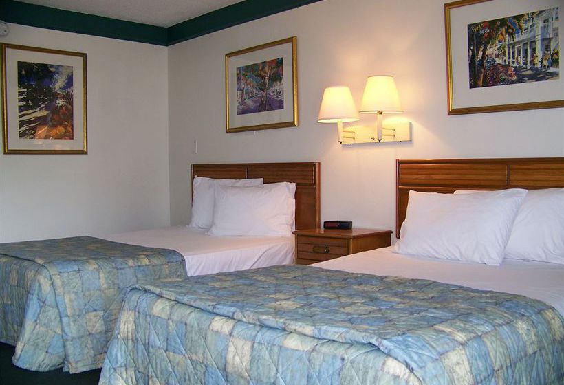 בית מלון כפרי The Budget Inn & Suites