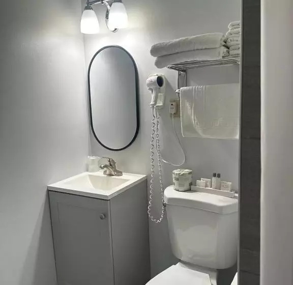 モーテル Blue Spruce