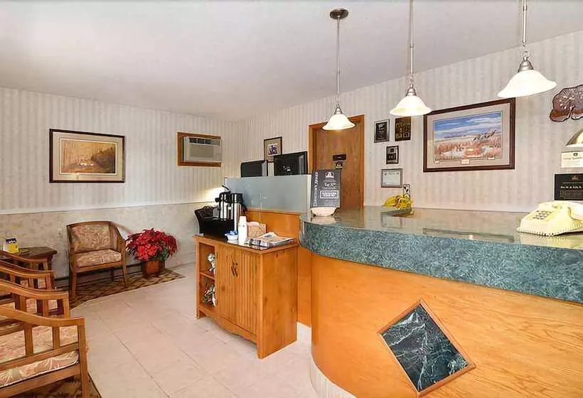 Мотель Ubar Inn & Suites