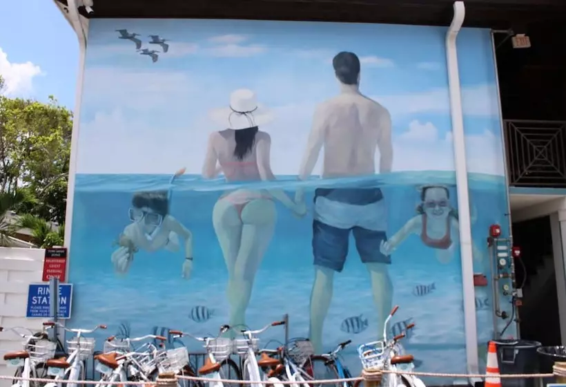 Siesta Key Beach Resort And Suites