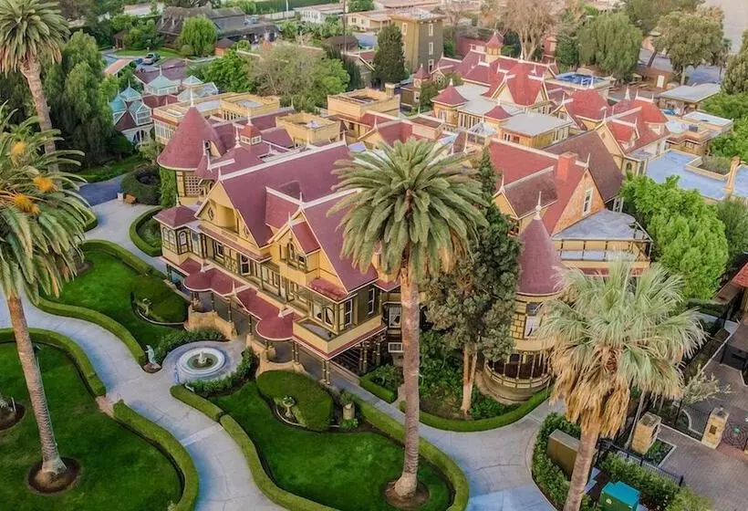 The Bristol Hotel Campbell San Jose