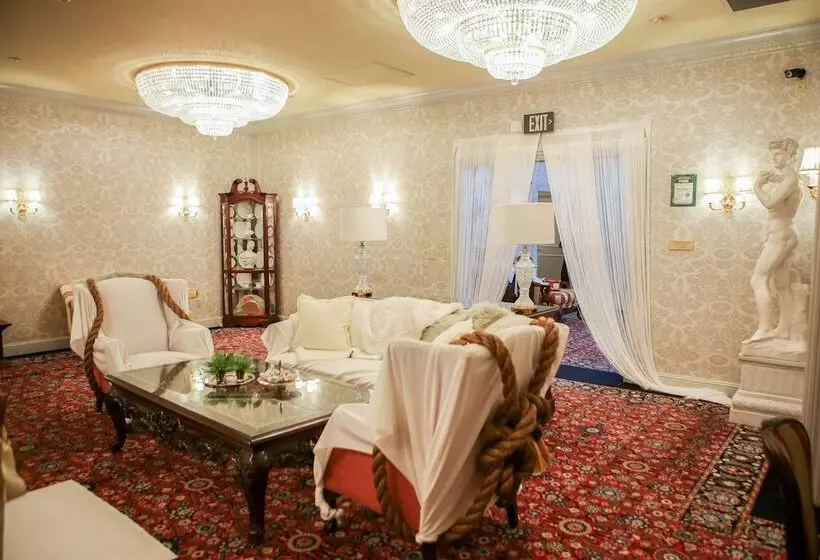 The Bristol Hotel Campbell San Jose