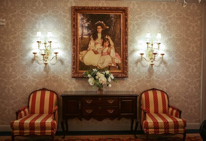 The Bristol Hotel Campbell San Jose