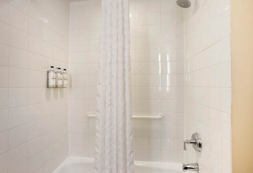 The Prussia Hotel, Bw Signature Collection