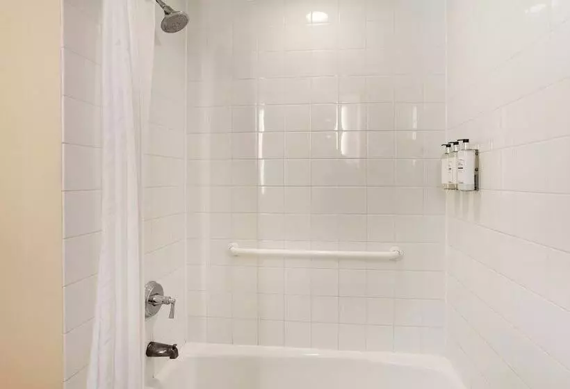 The Prussia Hotel, Bw Signature Collection