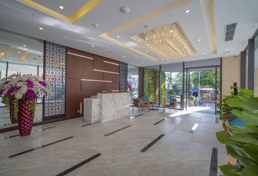 G8 Luxury Hotel And Spa Da Nang