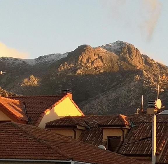 Пансион Hostal Becerril