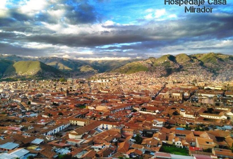 הוסטל Casa Mirador Backpackers