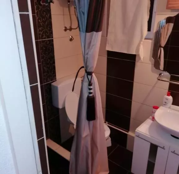 Excellency Apartmani