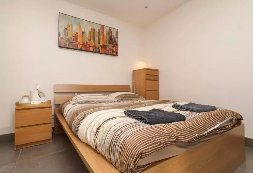 تختخواب و صبحانه Atlanticvilla