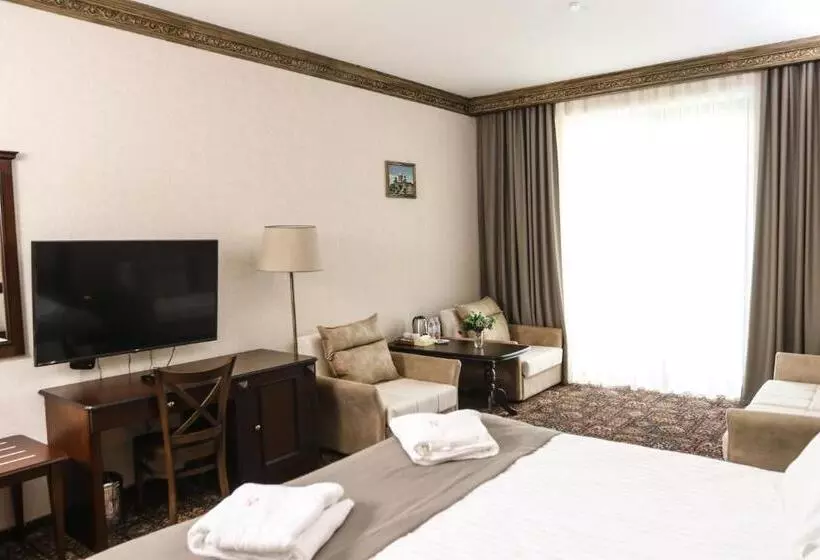 Hotel Konyak - Ereván