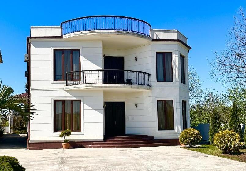 پانسیون Flamingo