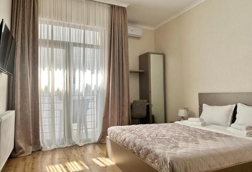 پانسیون Flamingo