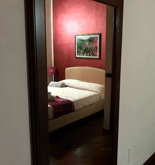 ベッドアンドブレックファースト La Brezza Del Pollino