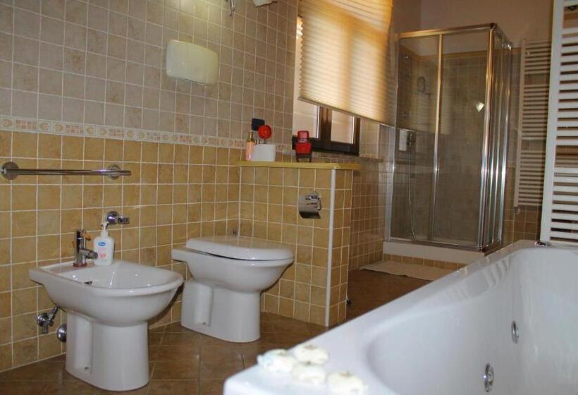 ベッドアンドブレックファースト La Brezza Del Pollino