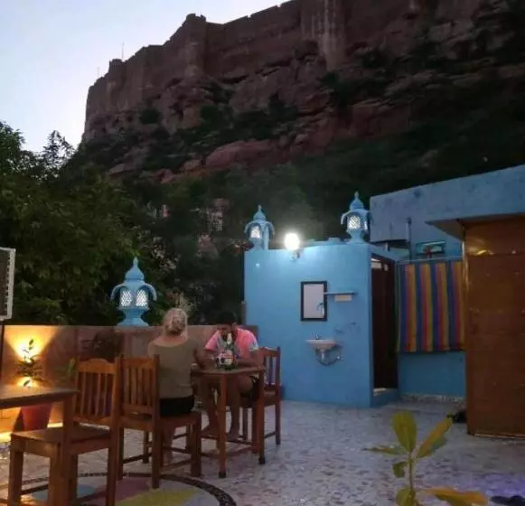 ペンション Mh Guest House