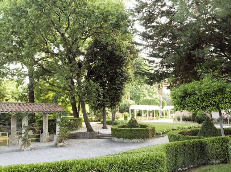 בית מלון כפרי Villa Corallo