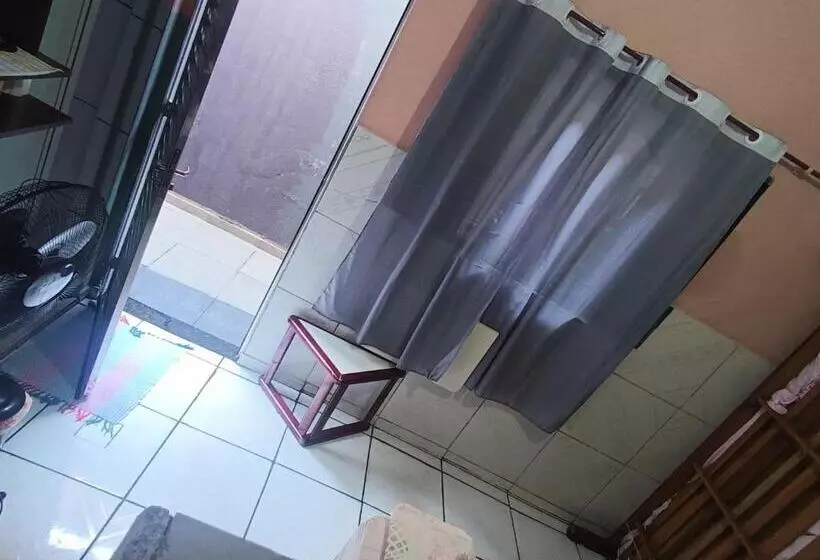 Majatalo Hostel Família Quartos Privado Próximo Aeroporto Int Guarulhos Sp Táxi 24 Hrs