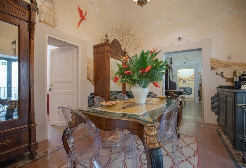 تختخواب و صبحانه Moresco