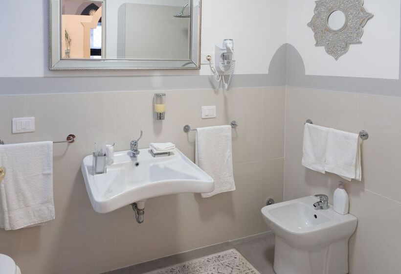 تختخواب و صبحانه Moresco