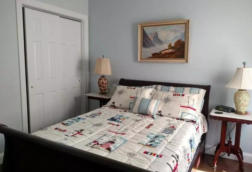 Four Mile Bed & Breakfast