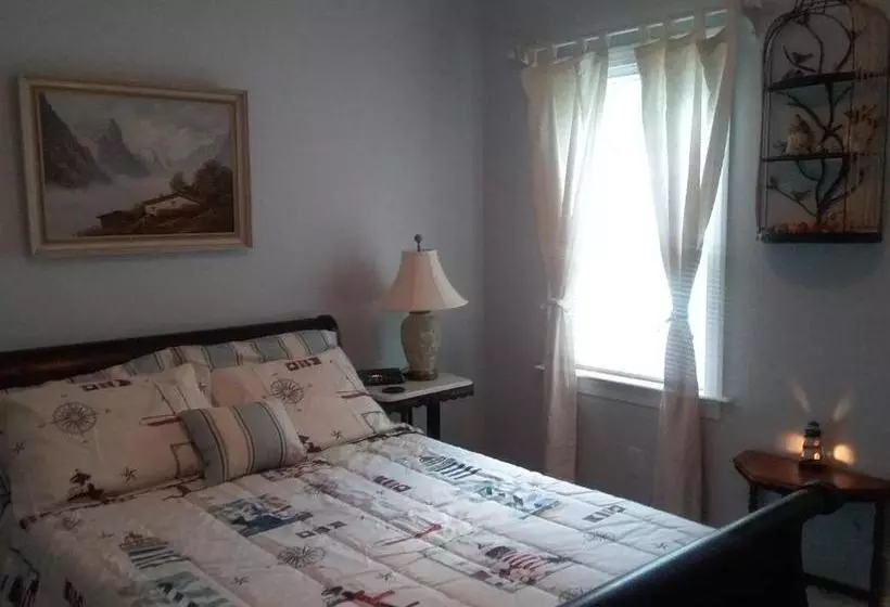 Four Mile Bed & Breakfast