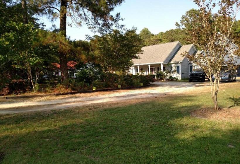 Four Mile Bed & Breakfast