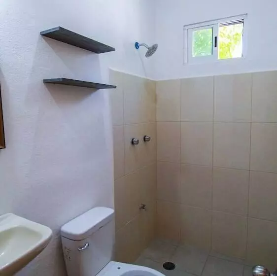 هتل Cabañas Las Palmas