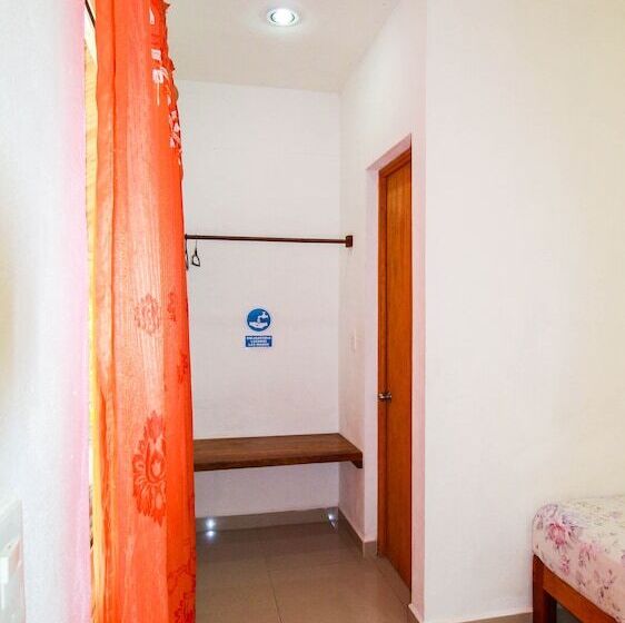 ホテル Cabañas Las Palmas