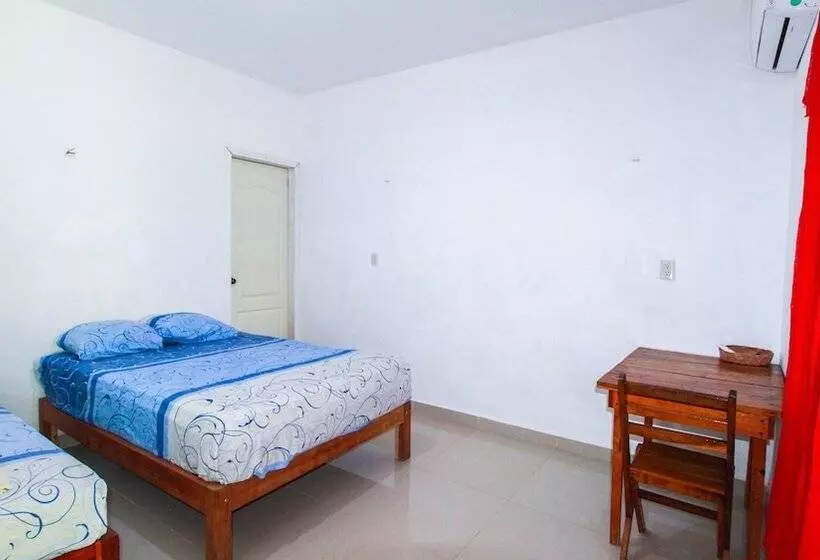 هتل Cabañas Las Palmas