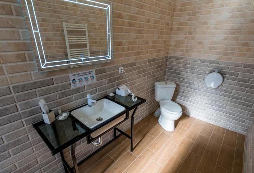 تختخواب و صبحانه Vache