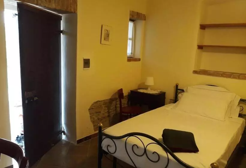 ホテル Agriturismo Cascina Binelli