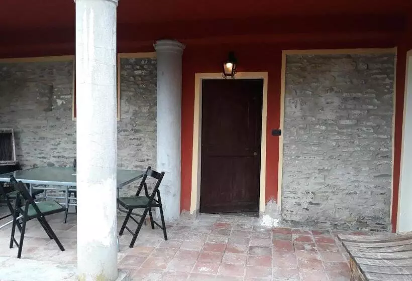 ホテル Agriturismo Cascina Binelli