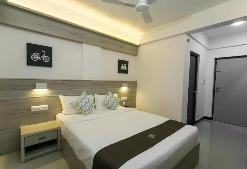 Hotelli Sapphire Club Metro