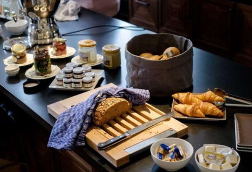 Отель Hôtel Villa Raab