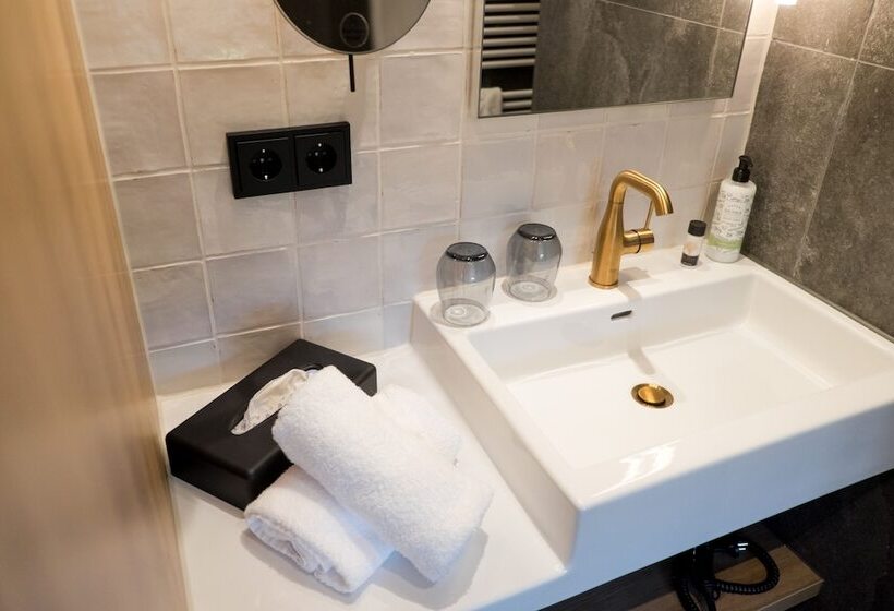 Отель Hôtel Villa Raab