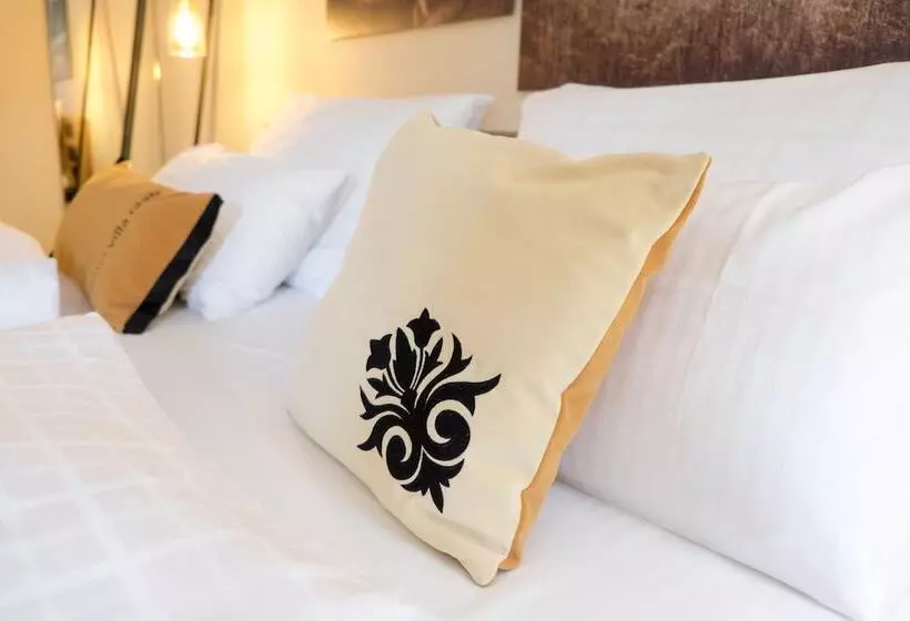 Hotelli Hôtel Villa Raab