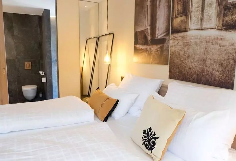 Hotelli Hôtel Villa Raab