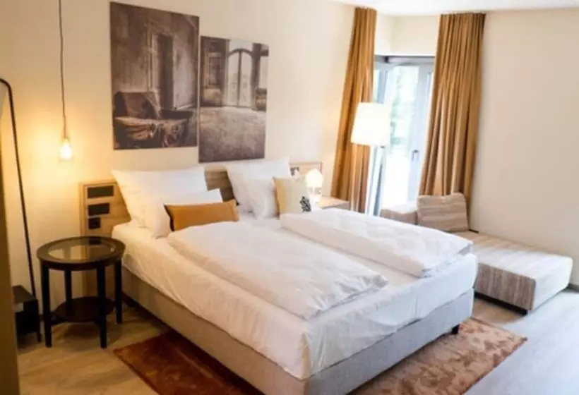 Hotelli Hôtel Villa Raab